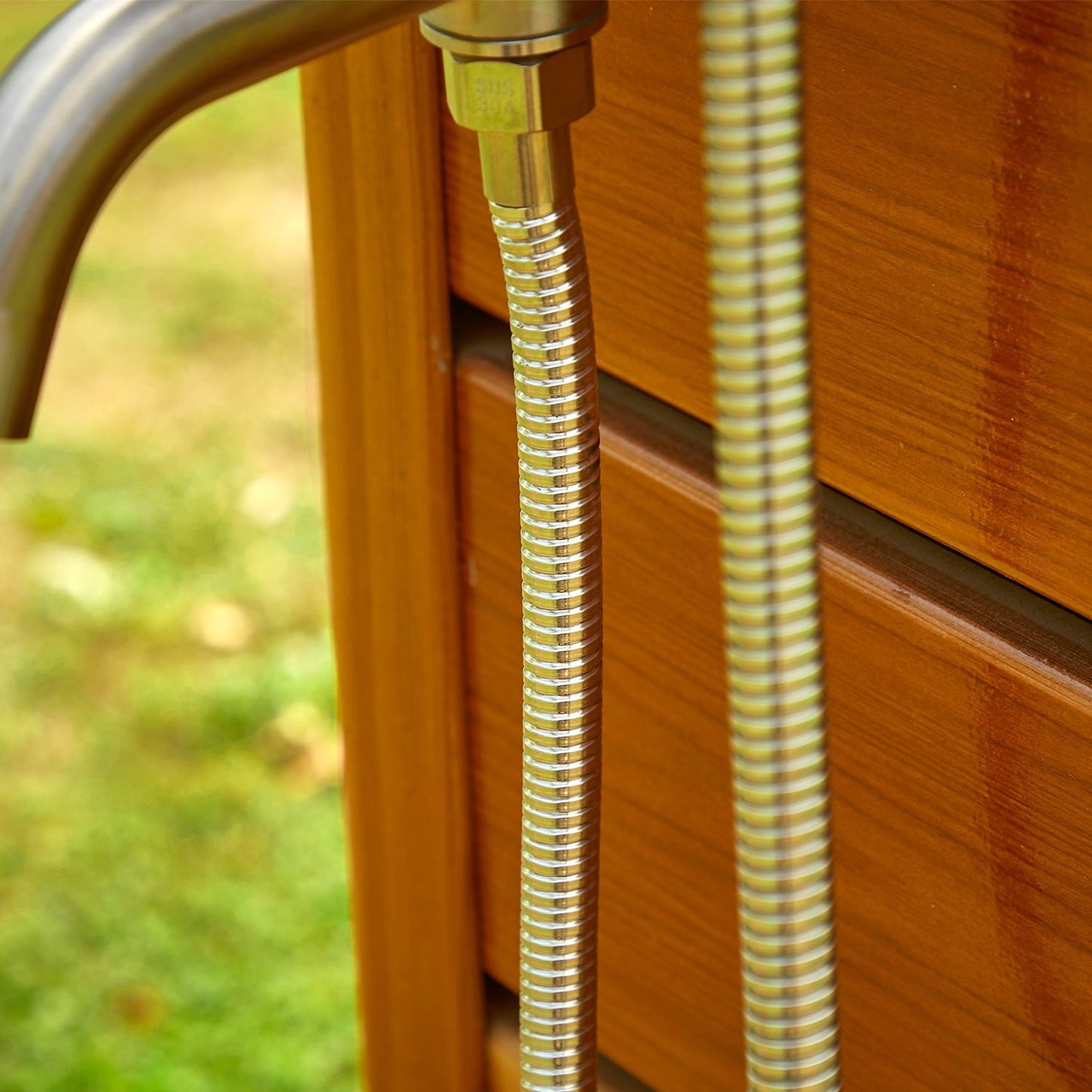 Handcrafted Western Red Cedar Sunlight Outdoor Shower - The Sauna World