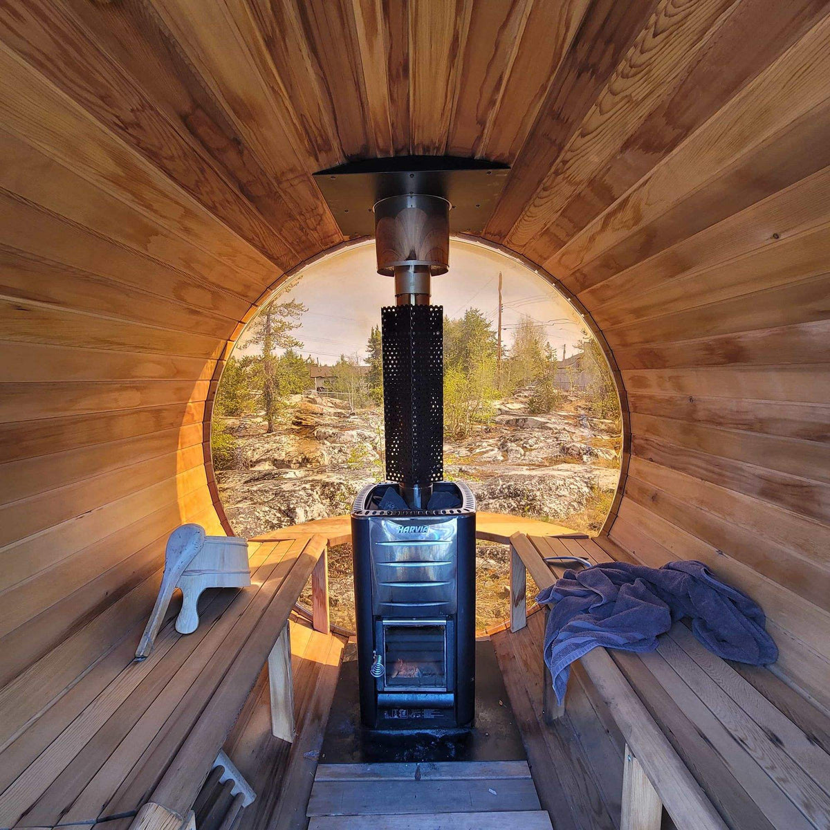 Traditional Panoramic Barrel Sauna (Asphalt shingles) - The Sauna World
